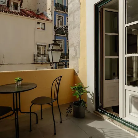 ホテル Livo Boutique Living リスボン